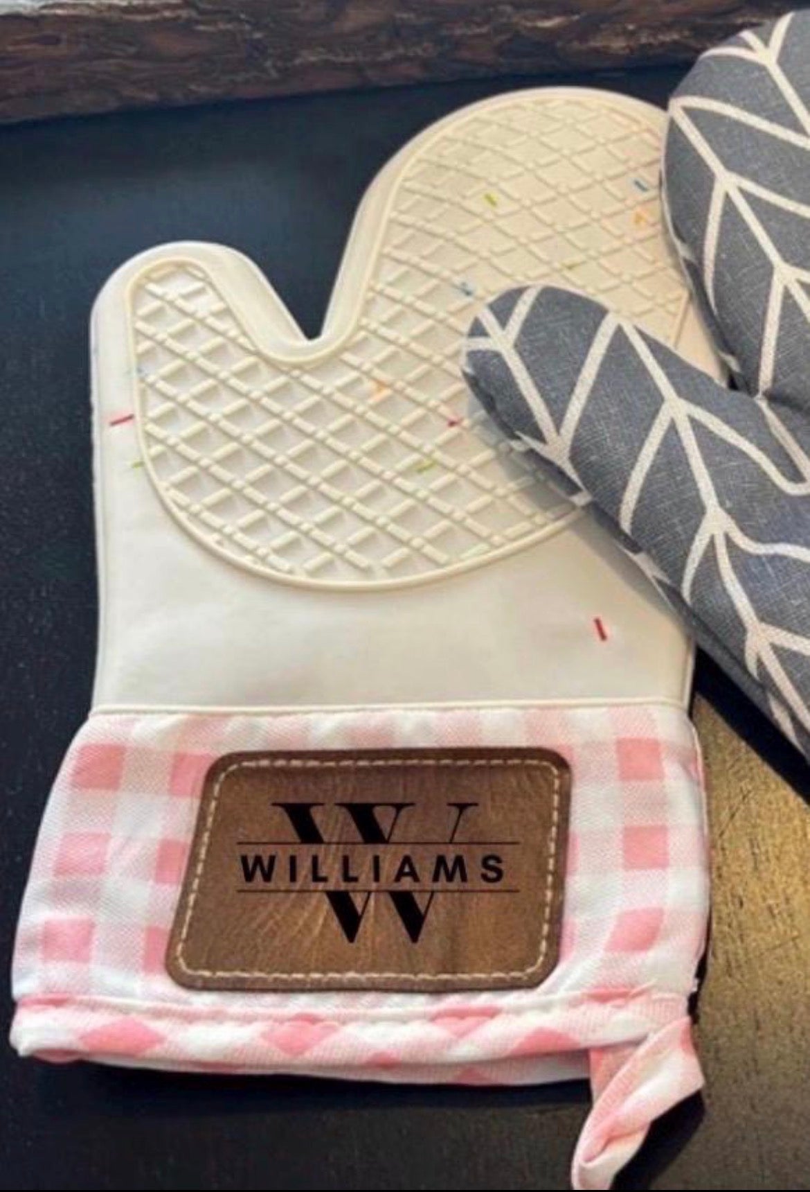 Oven Mitt Glove, Engraved and Personalized
